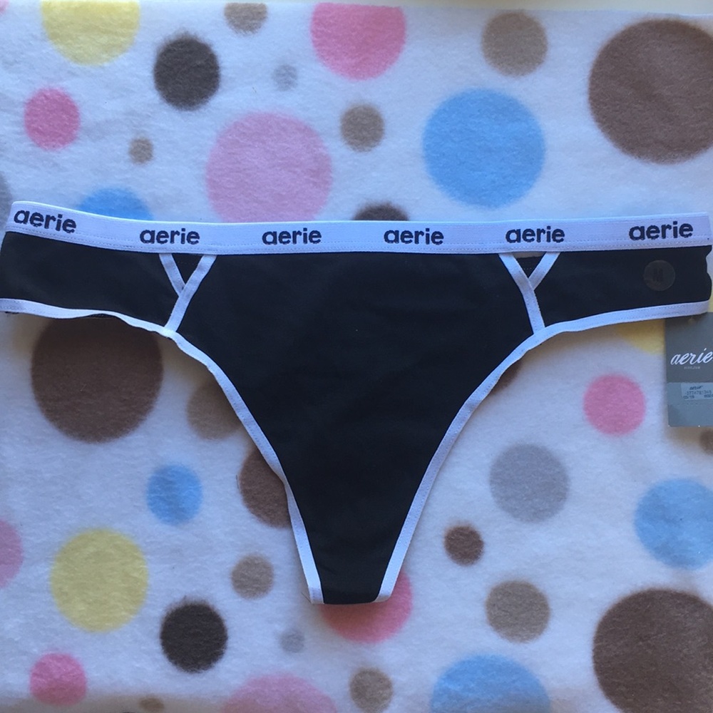 🐳3/$15🐳 Aerie real soft stretch thong medium